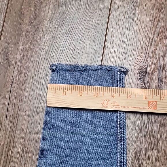 We The Free Jeans Womens 29 Blue Denim Distressed Skinny Straight Pants … - Picture 6 of 8